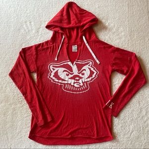 VS Pink Wisconsin Badger Lightweight Sweatshirt Hoodie